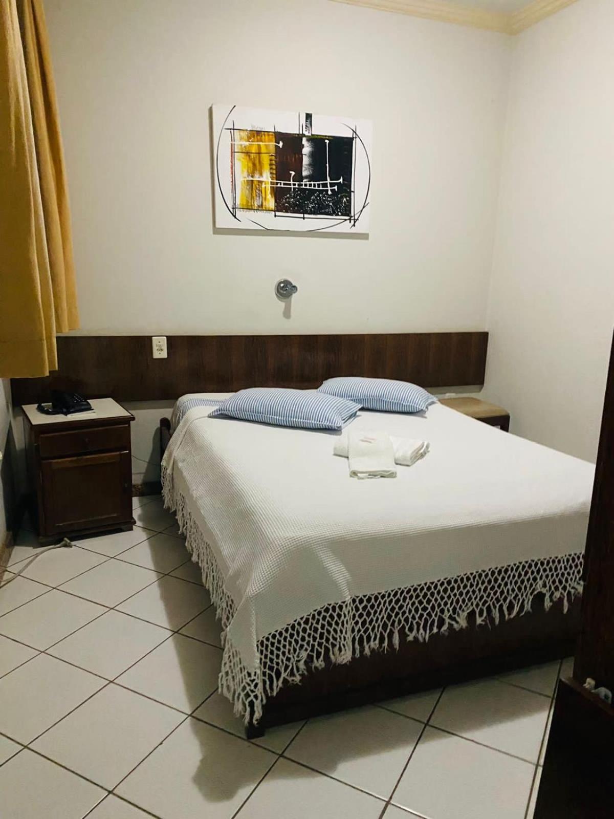 Hotel Dona Josa Carmo do Cajuru 外观 照片